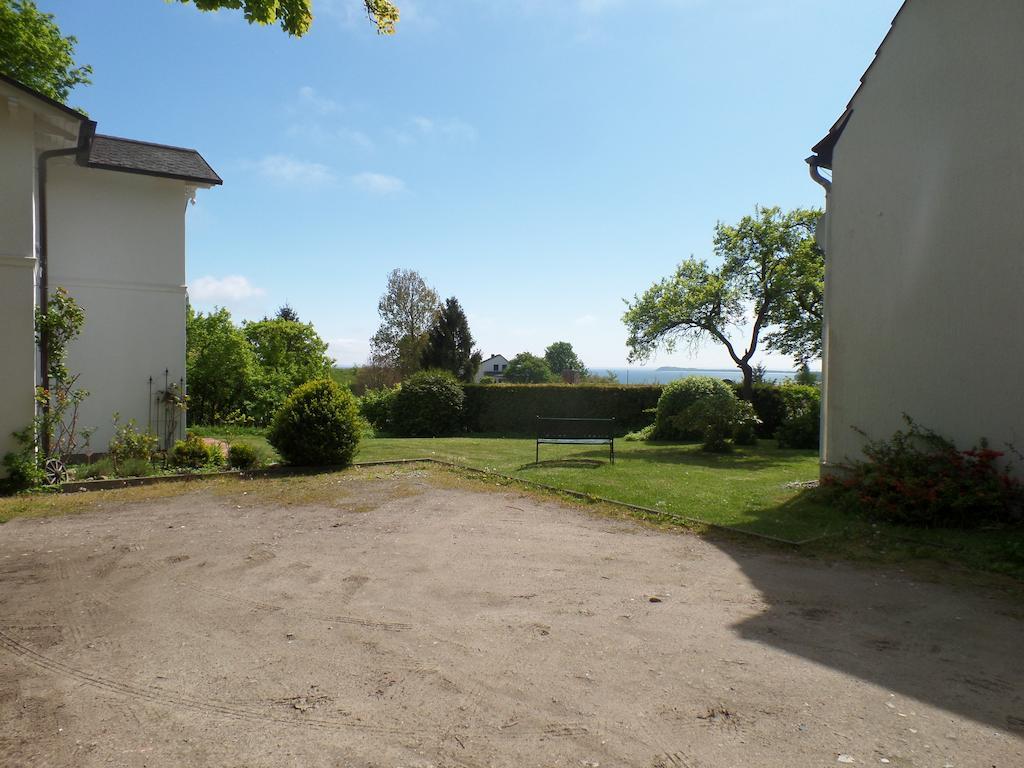 Ferienwohnungen Meerblick Herde Goehren  Exterior photo